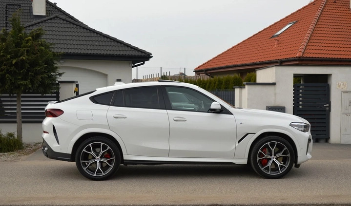 BMW X6 cena 356900 przebieg: 39000, rok produkcji 2022 z Włocławek małe 631